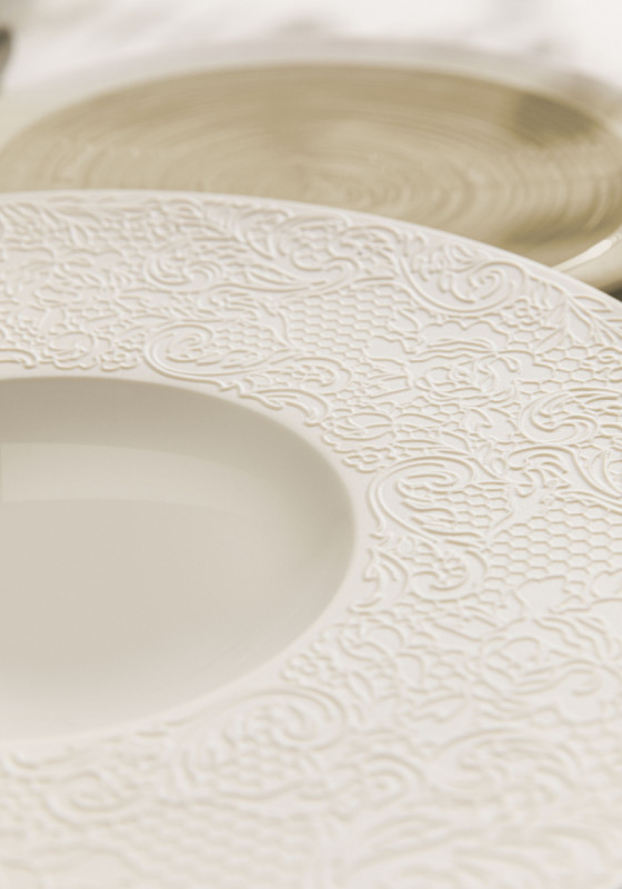 Assiette plate rond blanc porcelaine de limoges Ø 24 cm Collection L Couture Degrenne