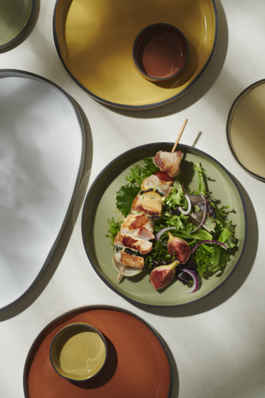 Assiette à bord droit rond marron porcelaine culinaire Ø 33 cm Caractère Revol