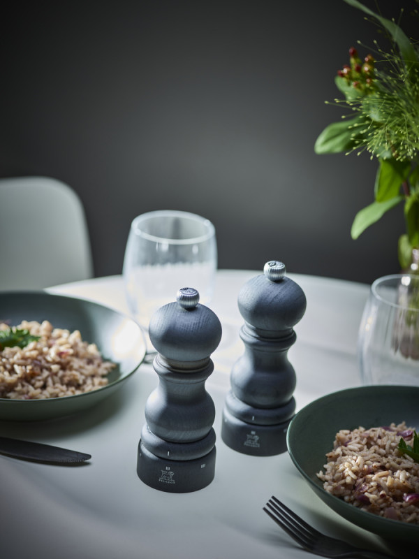 Moulin à sel humide gris Ø 5,9 cm 15 cm Paris Peugeot Saveurs