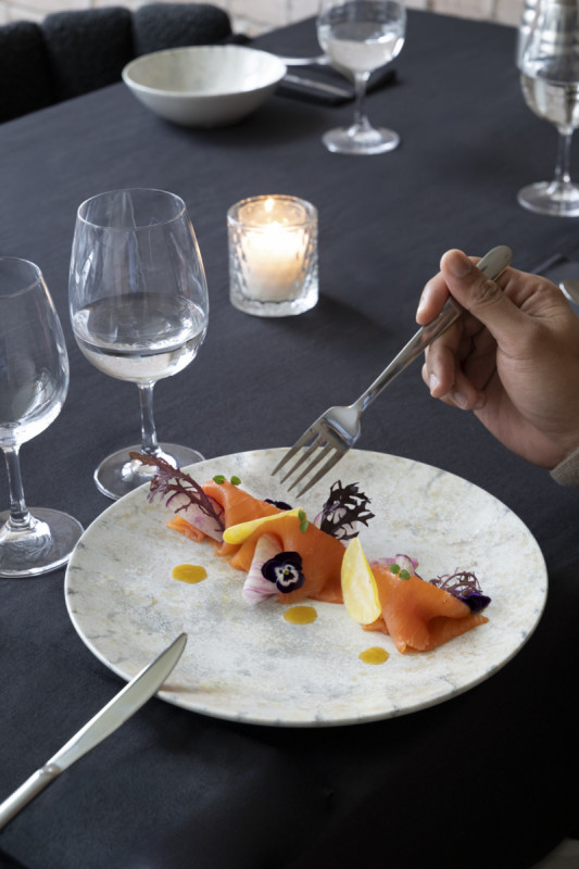 Assiette coupe plate gris grès émaillé Ø 27 cm Sirocco Accolade